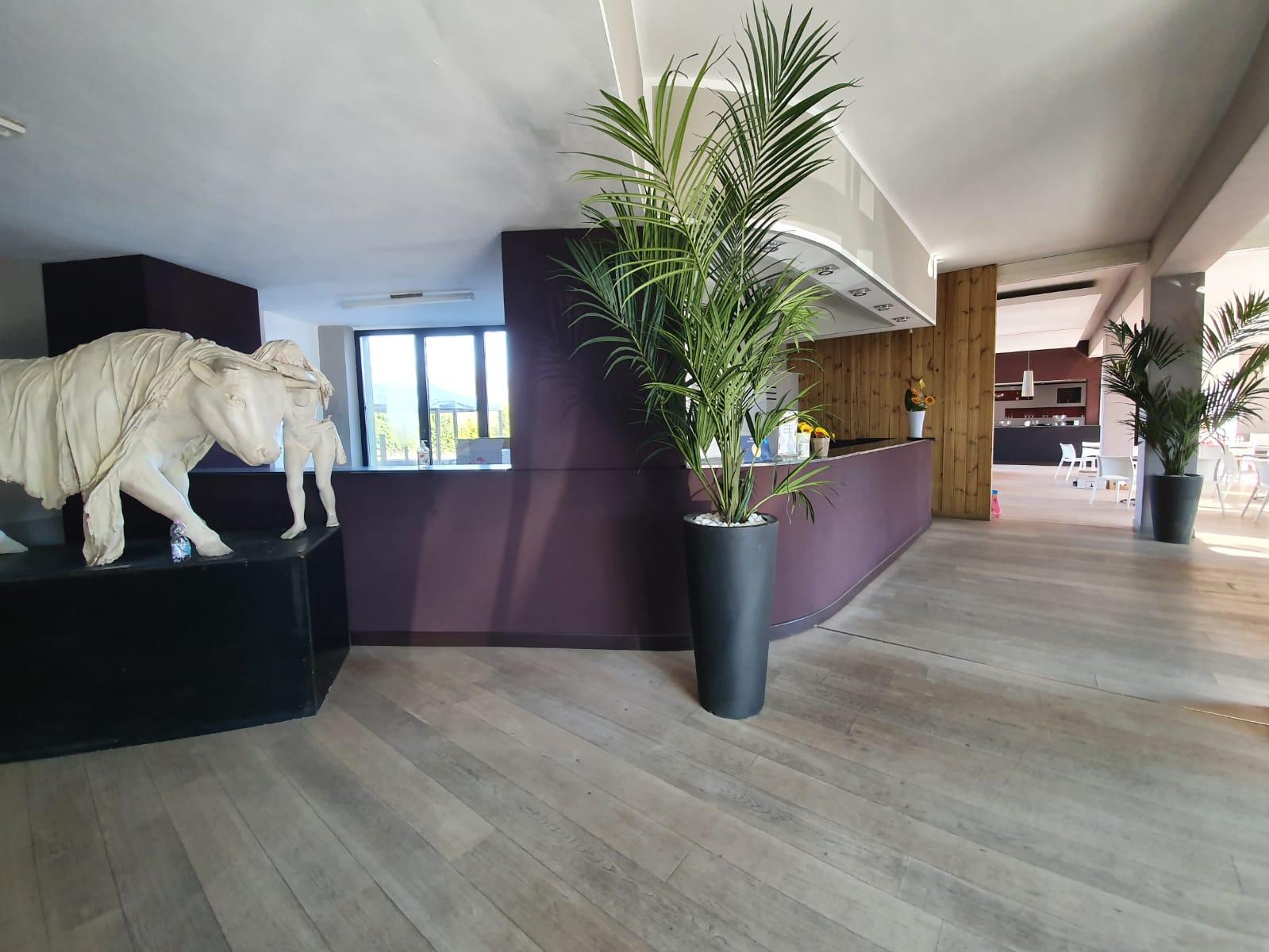 פינרולו Hotel Cavalieri מראה חיצוני תמונה